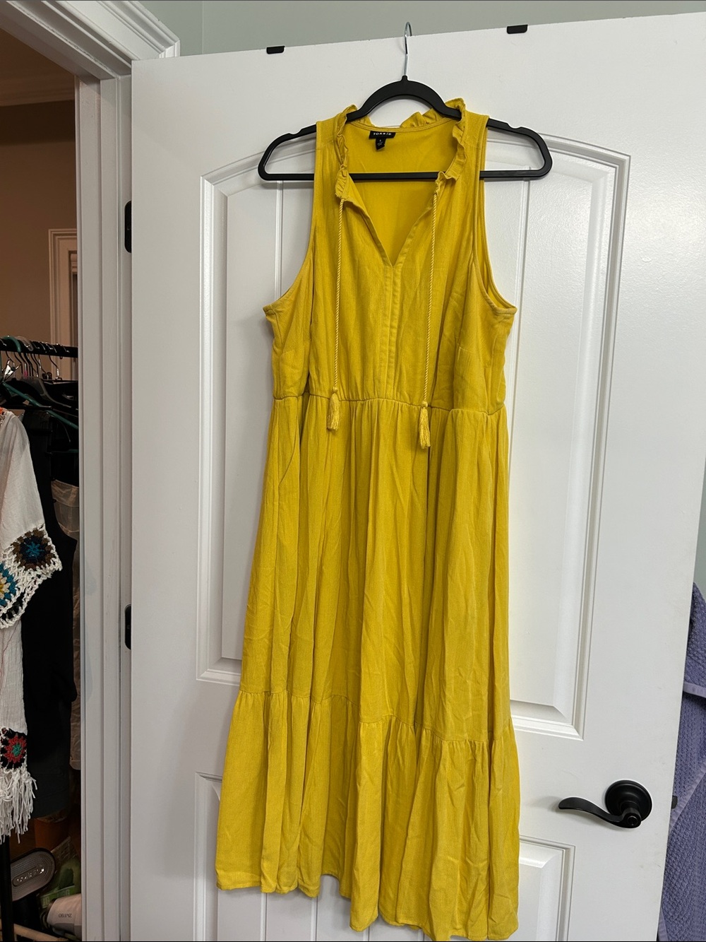 torrid Yellow Sleeveless Tiered Maxi Dress / super cute! Sz 1